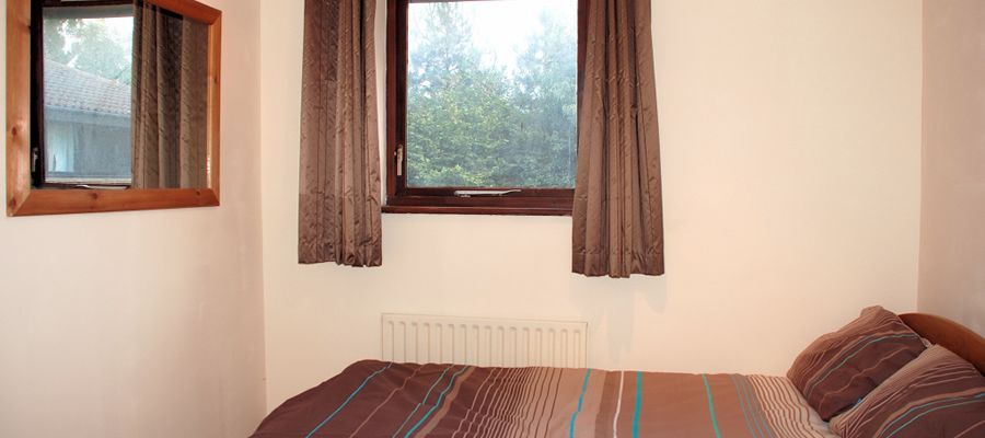 4 Isambard Mews - Bedroom 2